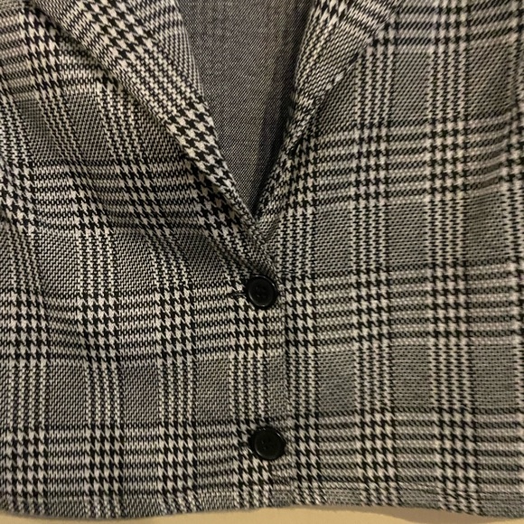 Collared tee - Picture 3 of 3